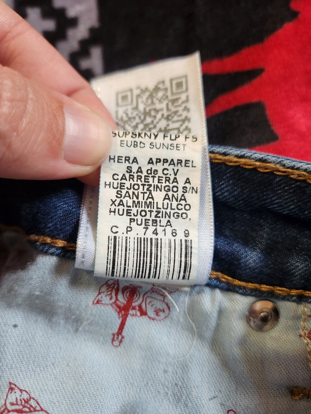 True Religion Super Skinny Flap Frayed Ankle Jeans Medium Wash 27 EUC - Picture 8 of 12